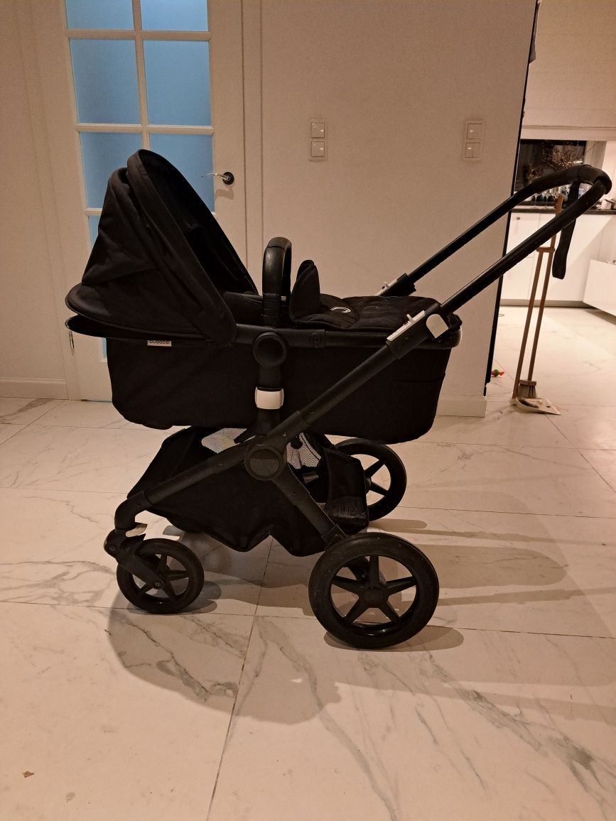 Bugaboo Fox 2 gondola I spacerówka