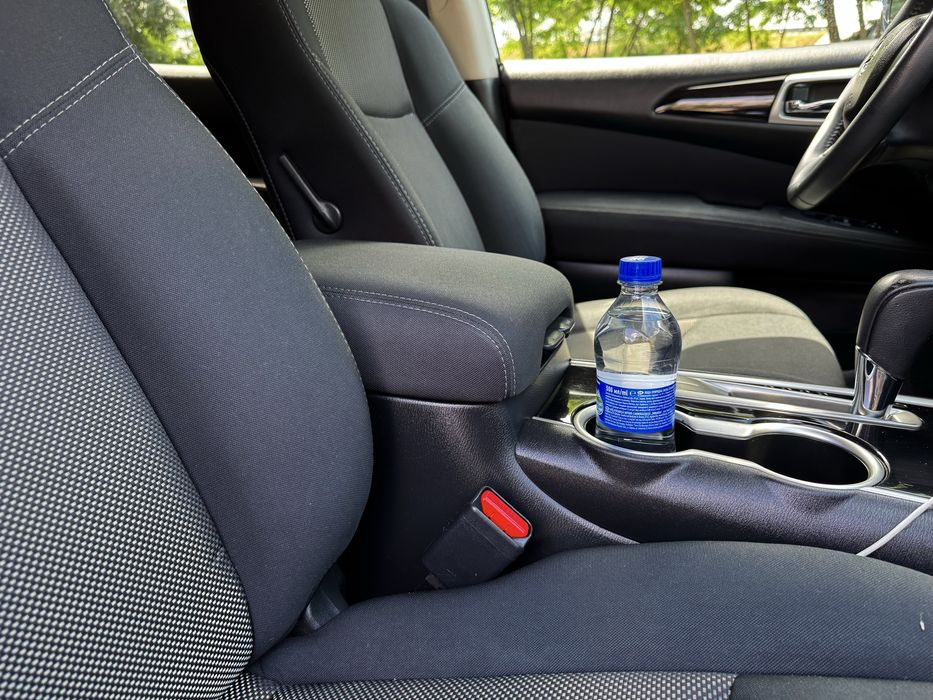 Nissan Pathfinder 2017 року на 4х4