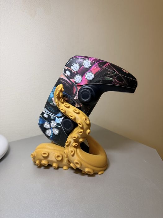 Підставка доя геймпадів PS Dualsense та Xbox