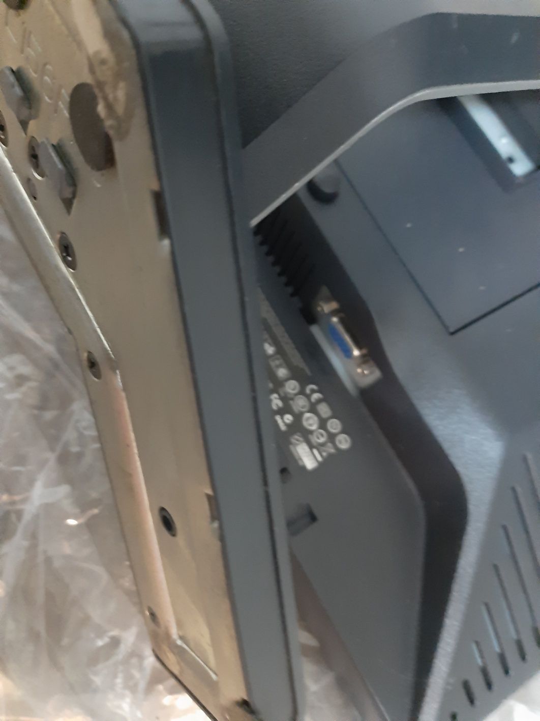 Monitor Dell em bom funcionamento
