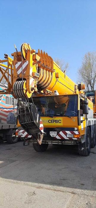 Крани автомобільні та гусеничні в оренду вантажопідємністю 45-200 тонн