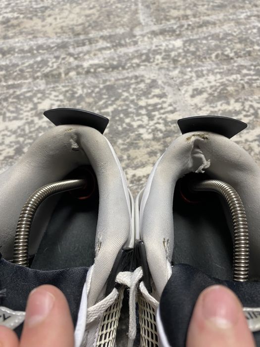 Оригінальні Jordan 4 Retro Military Black