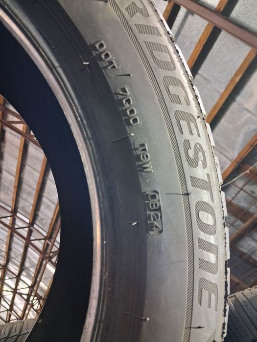 225/55 R18 Bridgestone Blizzak LM 001 Комплект , Пара