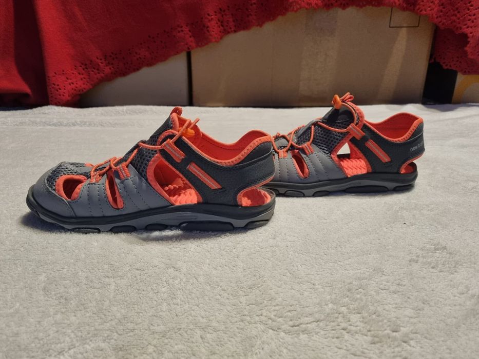 Sportowe sandały dziewczęce