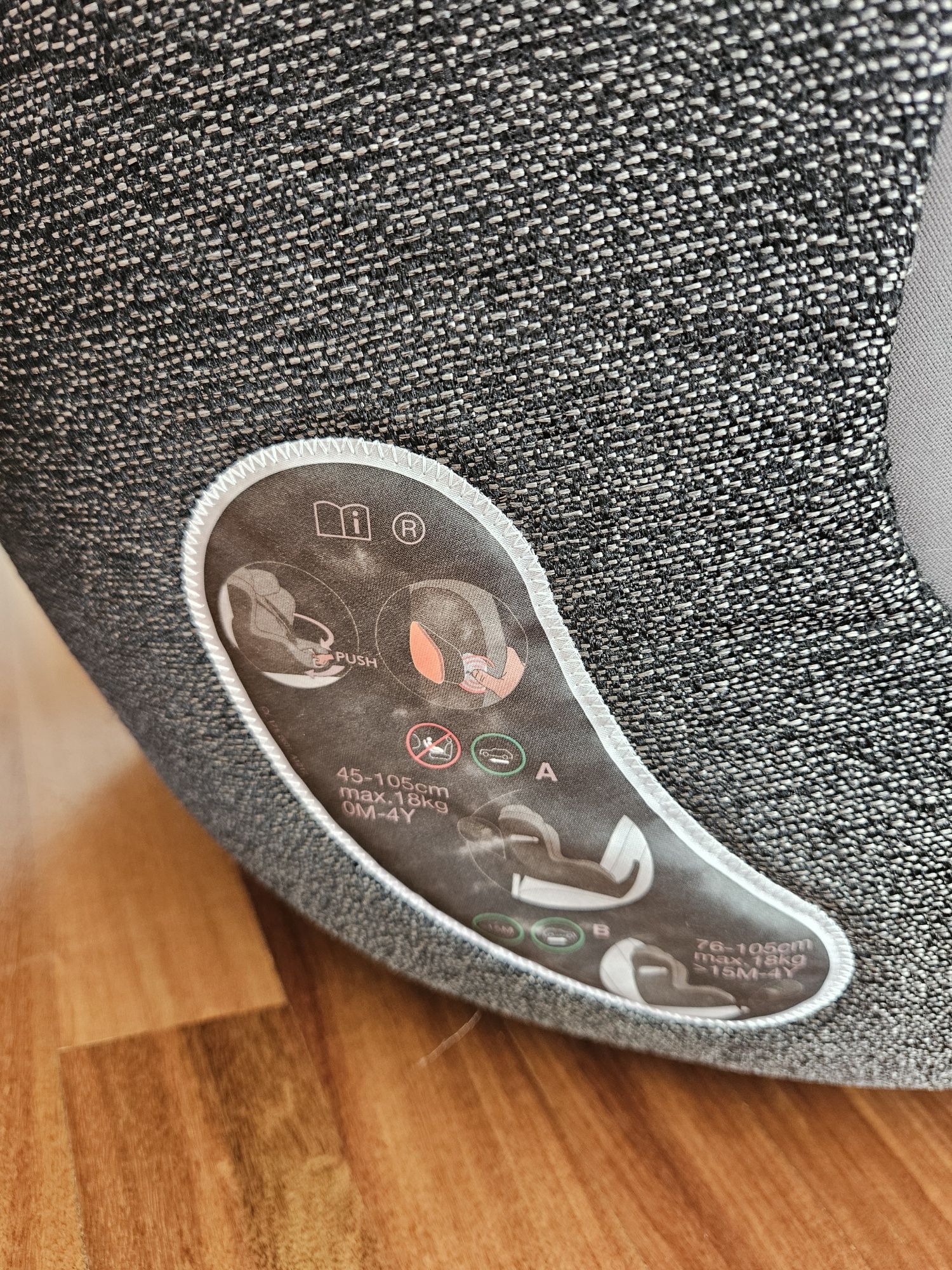 Cybex Sirona Z i-Size com base incluída