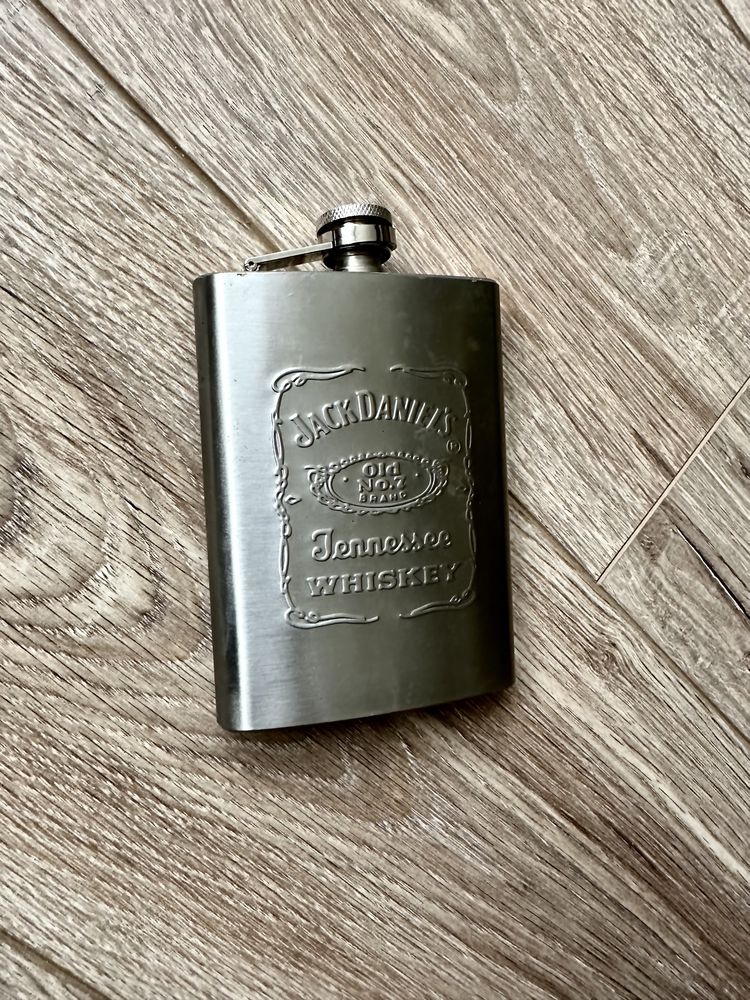 Фляга металева Jack Daniels та три чарки з чохлом