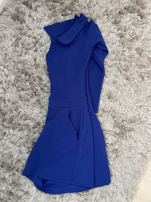 macacão curto azul manga comprida