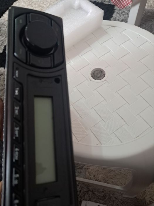 Rádio para carro em bom estado