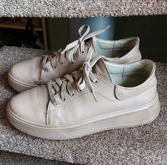 Туфлі шкіряні осіньо-весняні  р37 устілка23,5см