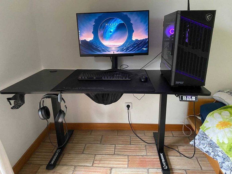 Secretária p/gaming sentado/em pé, elétrico/preto 140x68 cm