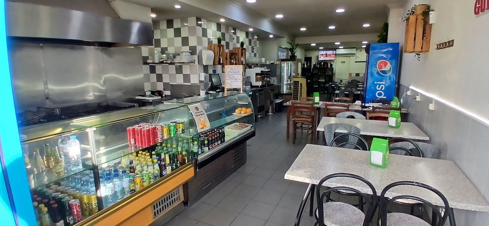 Trespasse Restaurante Churrasqueira em Seixal