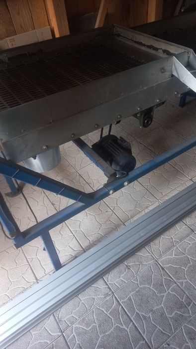 Лінія по переробкі грецького горіха