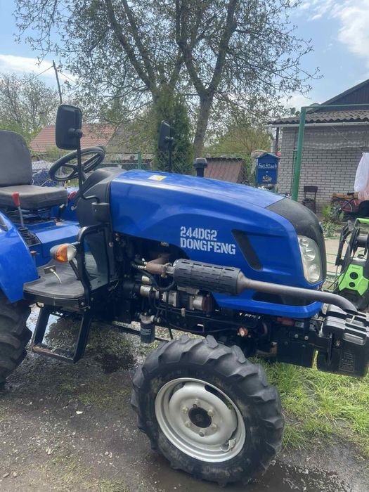 Продак міні-трактор DONGFENG 244DG2 .