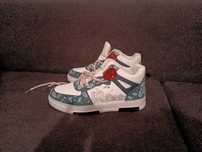 Sprzedam pilnie fajne buty