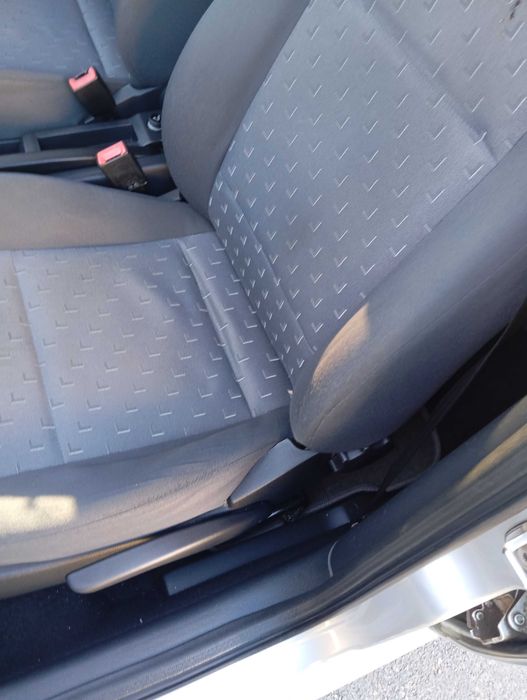 Продам шкода тур 2008 1.6