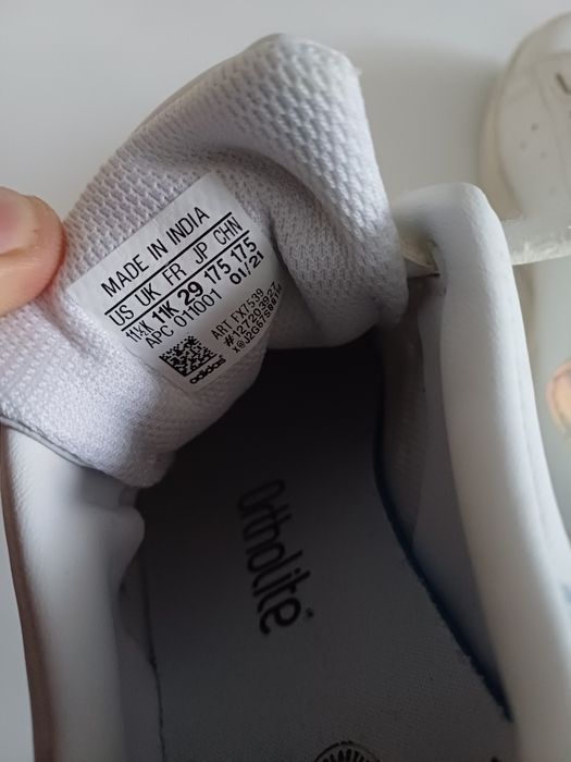 Buty Adidas rozmiar 29 na rzep