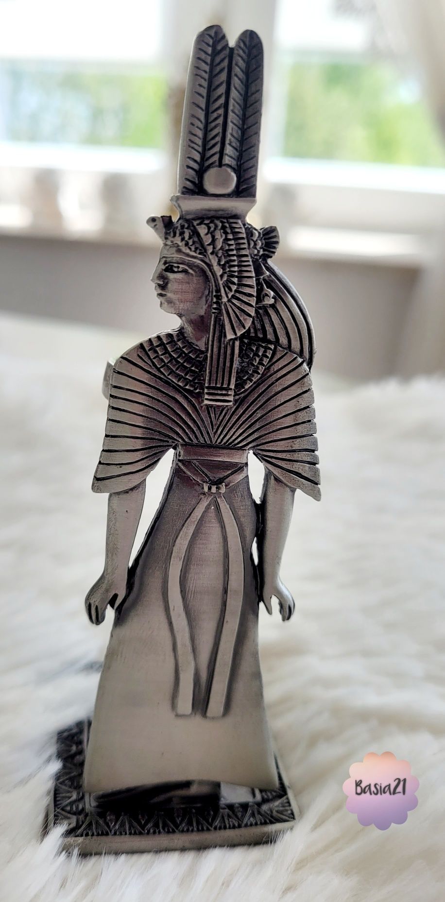 Figurka Kleopatry - pamiątka z Egiptu..