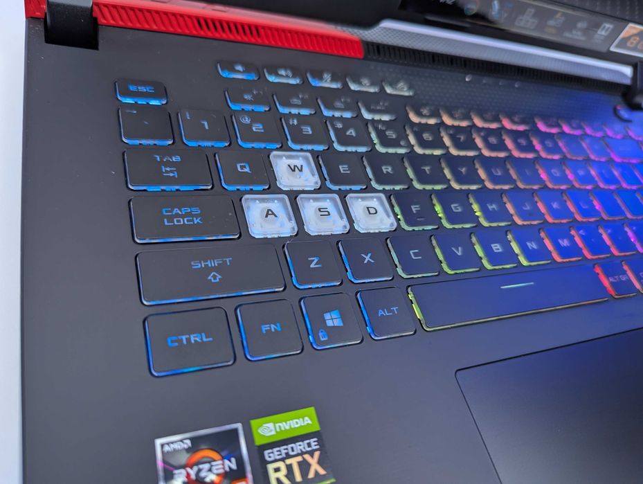 LAPTOP GAMINGOWY Asus ROG Strix RTX 3050 Ti Ryzen 7 4800H 144 hz
