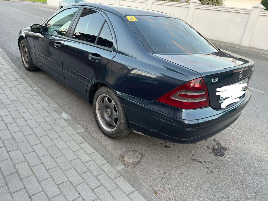 Mersedes Benz c класу