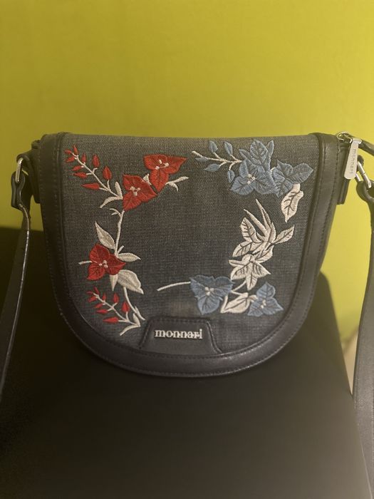 Granatowa listonoszka torebka Monnari