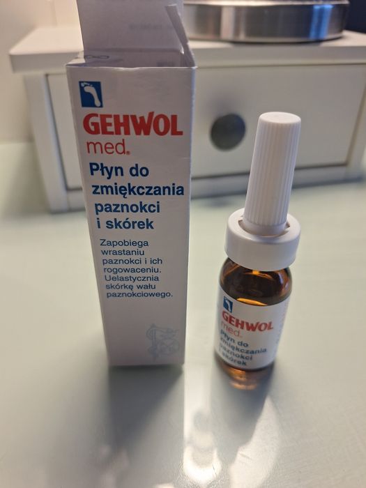 Plyn do zmiękczania paznokci i skórek  Gehwol