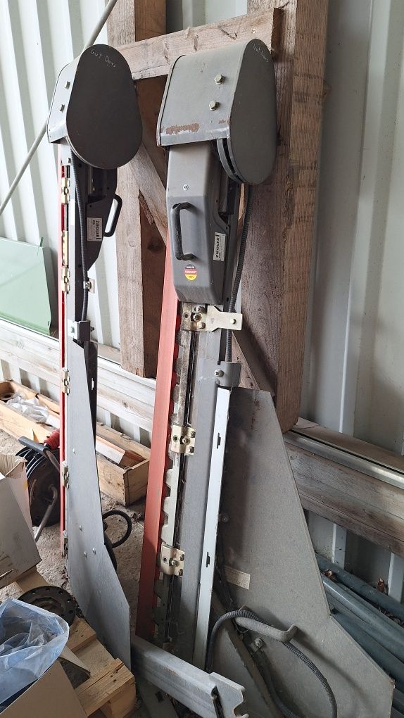 Kosa boczna do rzepaku firmy Ziegler Fendt MF Prawa