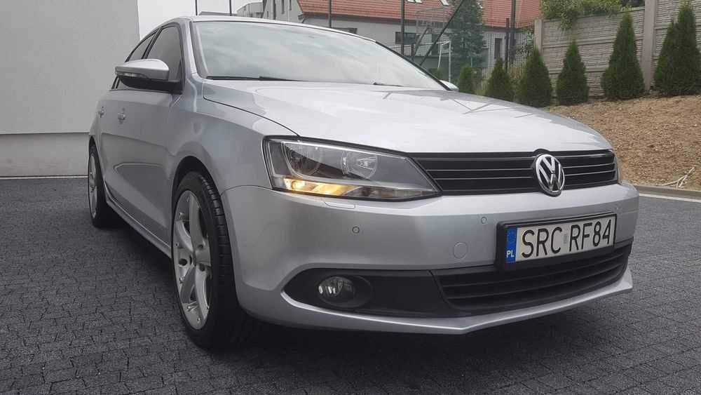 Volkswagen Jetta 1,2 nowy rozrząd filtry olej Zamiana na quada