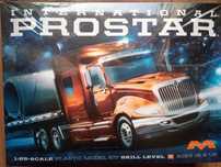 Moebius Models 1301 - International Prostar - 1/25 -Model do sklejania