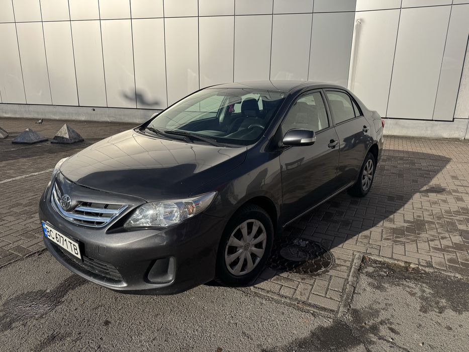 Toyota Corolla 1.3 бензин 2010рік