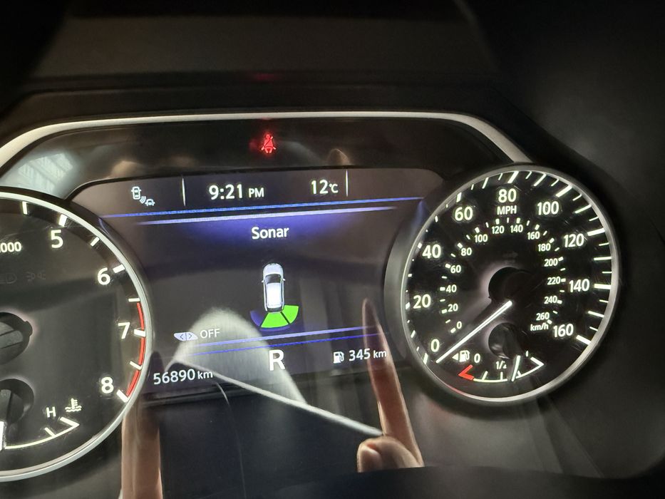 Nissan murano 2022року випуску