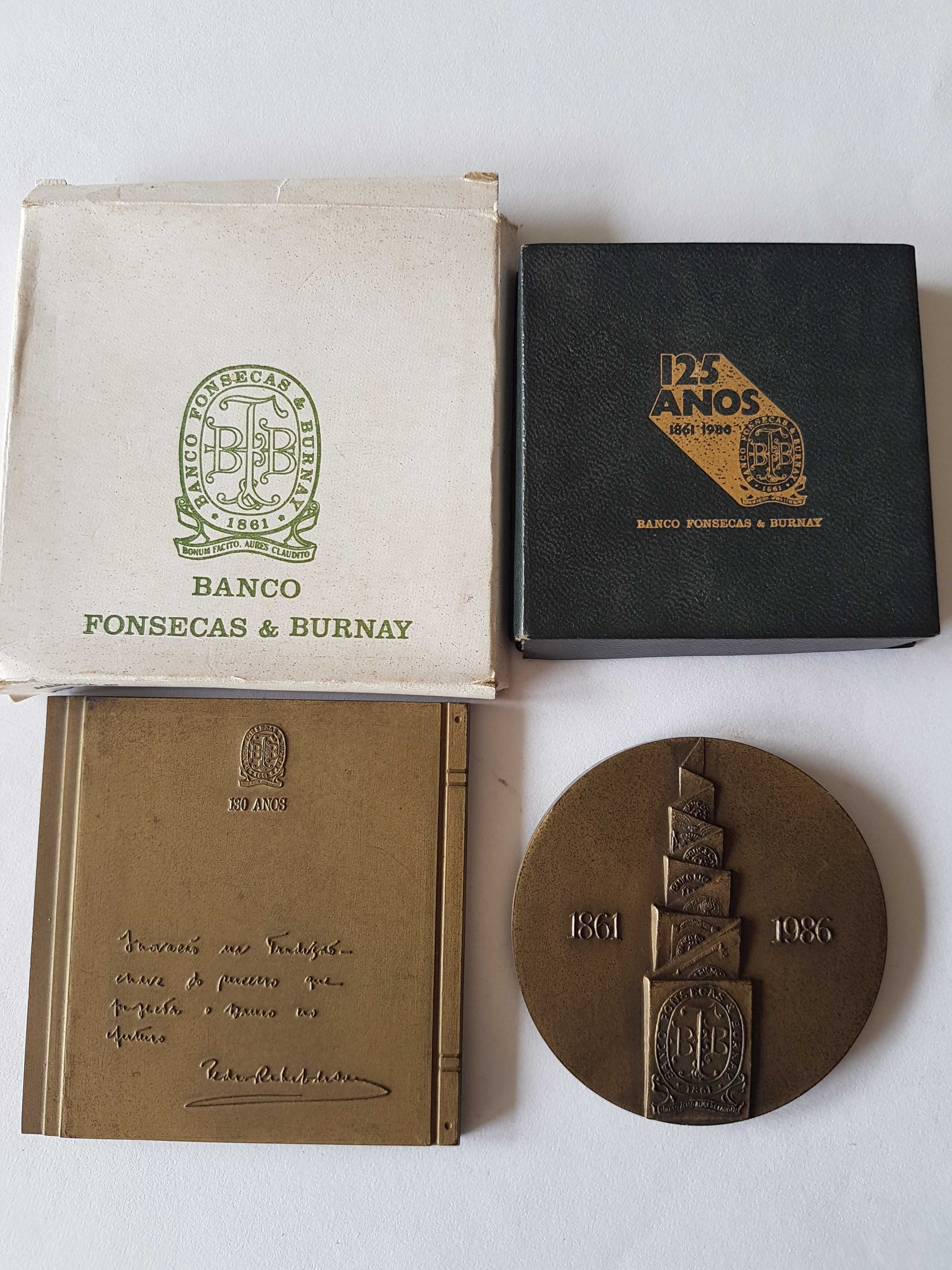 2 Medalhas em Bronze Comemorativas Centenário Banco Fonsecas e Burnay