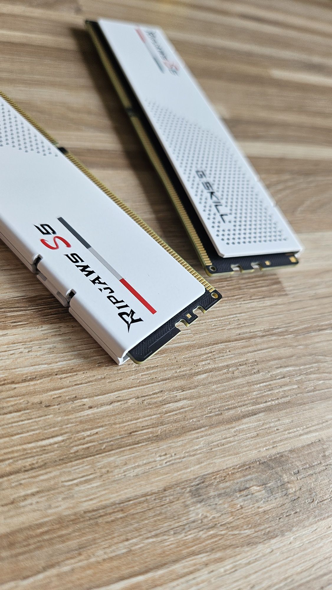 Pamięć RAM G.SKILL Ripjaws S5 32GB 6000MHz biała ddr5