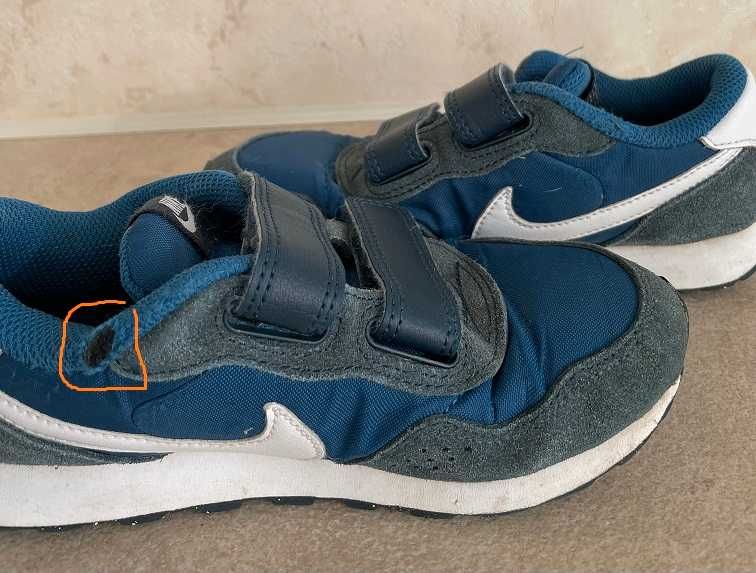 Кроссовки синие Nike размер EU 31 б/у