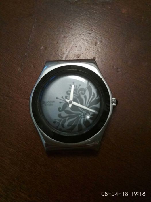 Sprawny zegarek szwajcarskiej firmy Swatch Irony swiss water resistant
