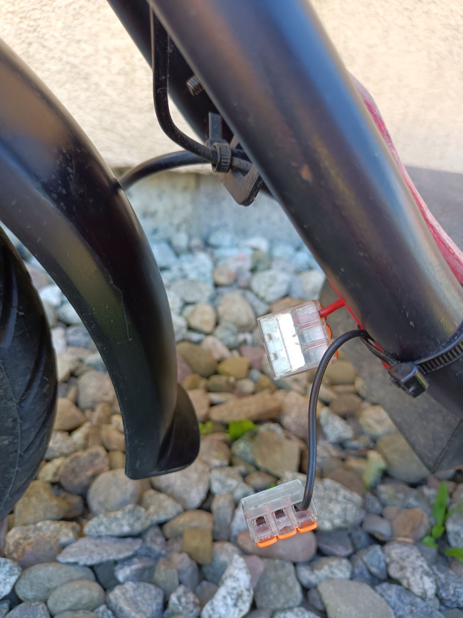 Hulajnoga elektryczna e-scoooter