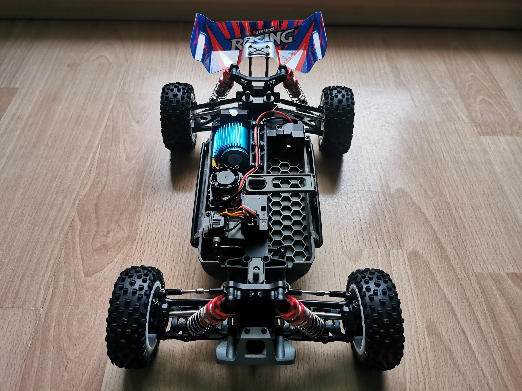 Idealny prezent, SZYBKA WYSYŁKA, Model rc Wltoys 124008