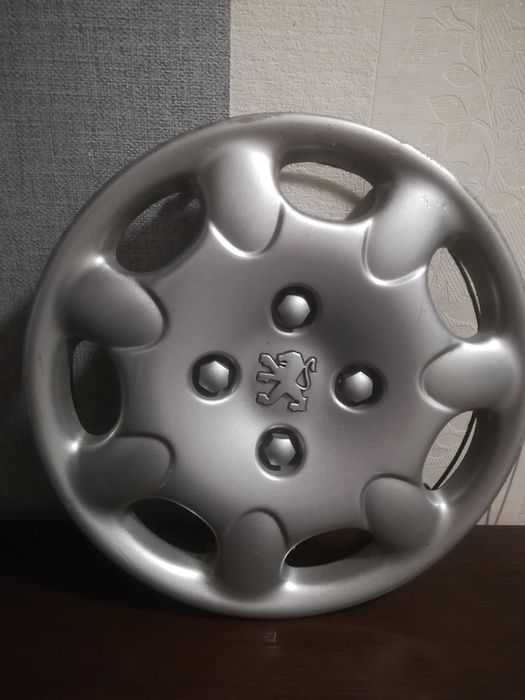 Kołpak 13 cali do Peugeota oryginalny
