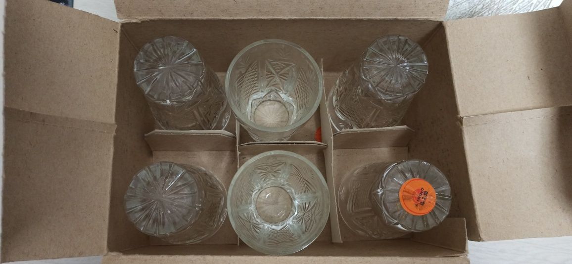 Новый набор стеклянных стаканов (6 шт) СССР
