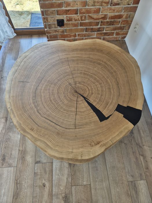 Stół z plastra drewna w kształcie serca + czarna żywica, loft, unikat