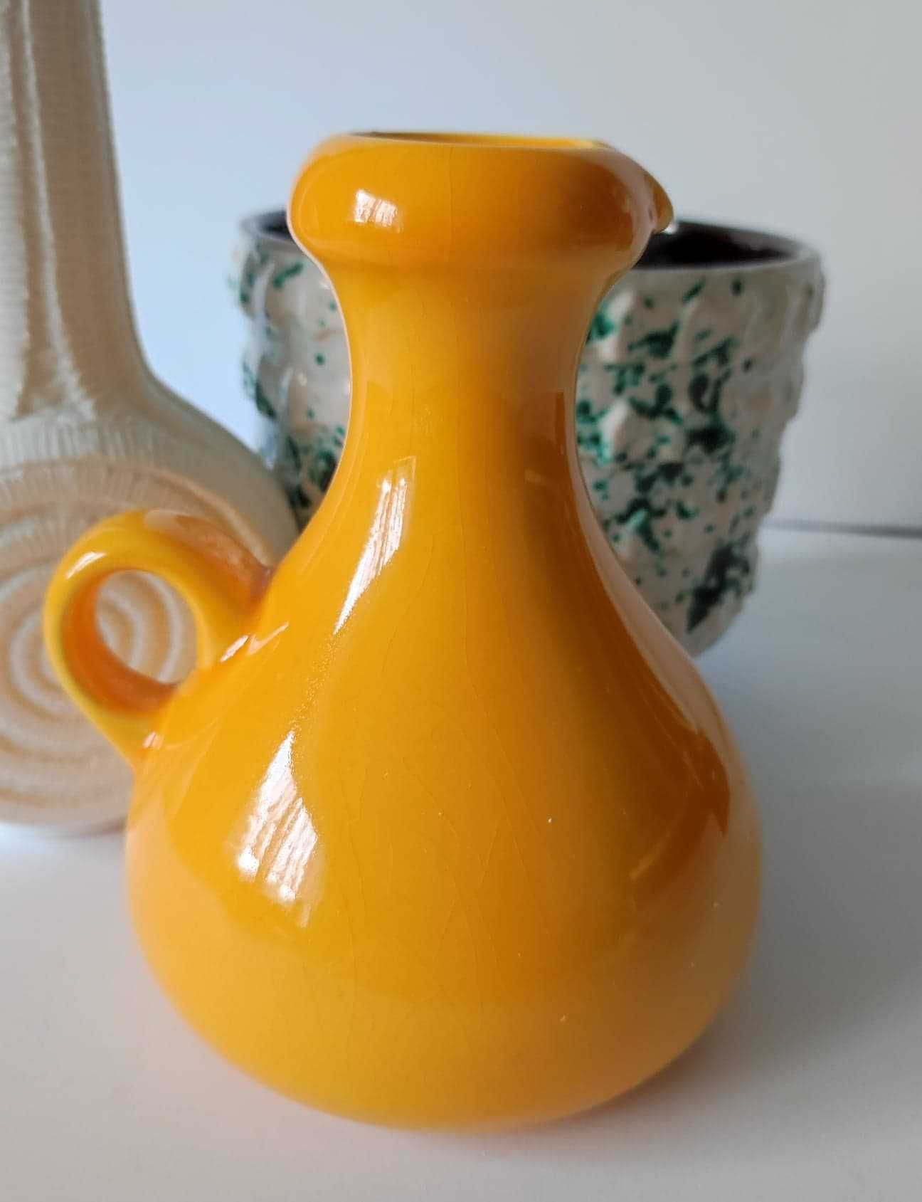 Stary ceramiczny dzbanek, wazon majolika Schramberg Design
