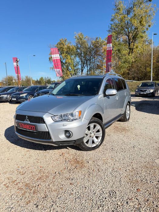 Na Sprzedaż Mitsubishi Outlande 2.0D/7-os/4x4/nowy Rozrząd/zadbany/alu