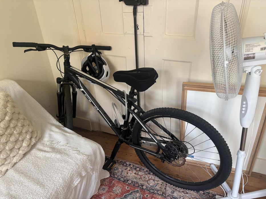 Bicycle with newer tires!!