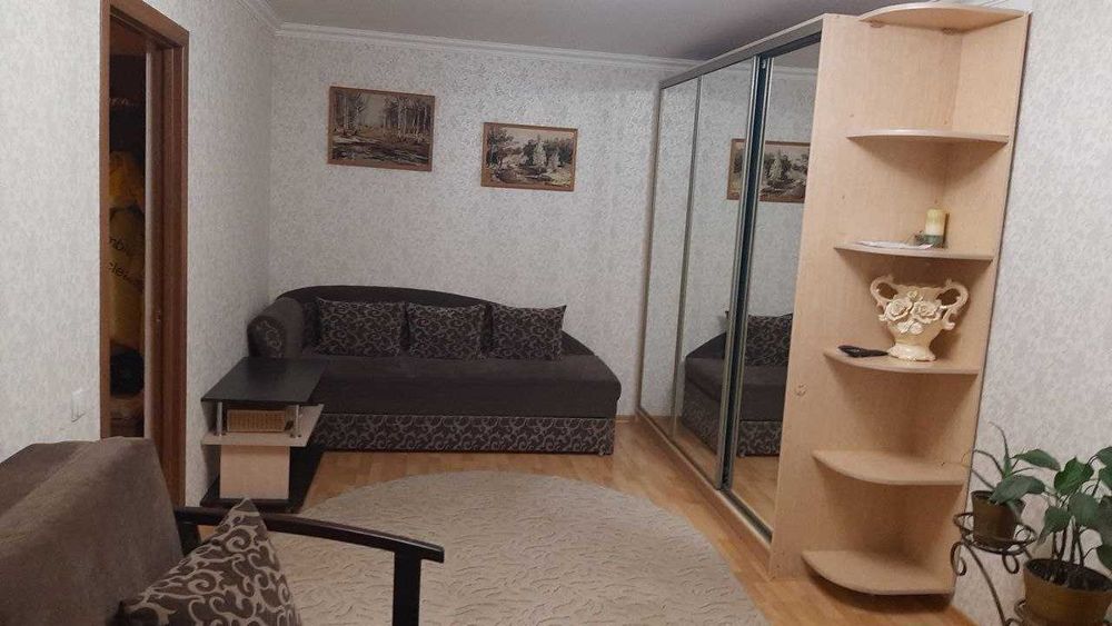 Сдаю 2ку на Добровольского, рядом Северный рынок