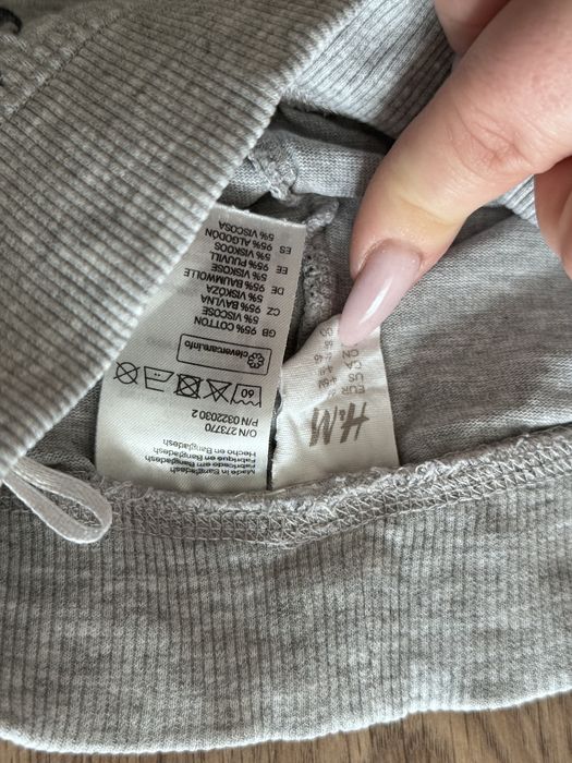 Spodnie spodenki niemowlęce H&M