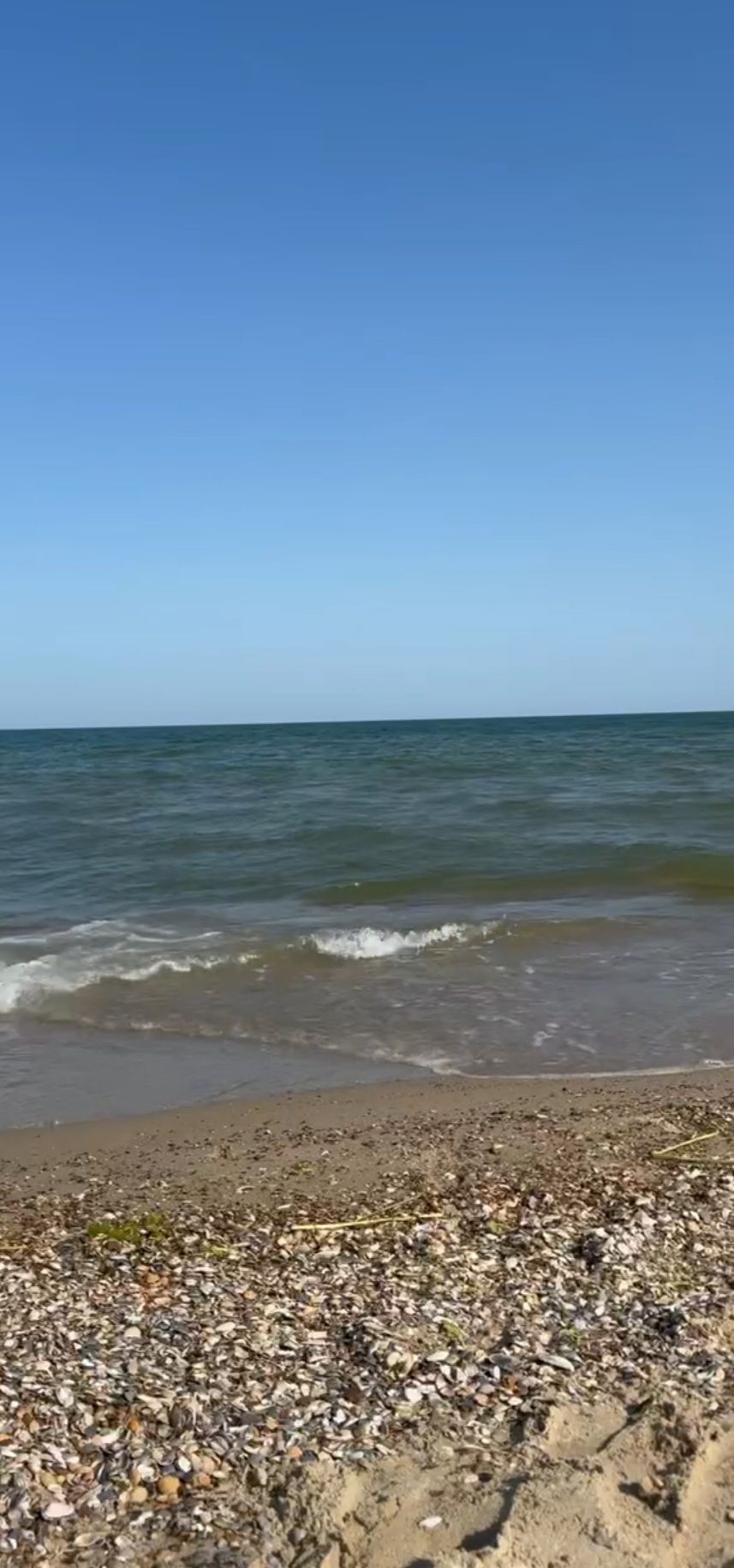 Участок в первой линии моря