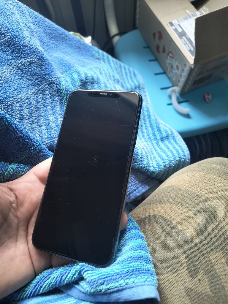 iPhone 11 pro max 256gb
