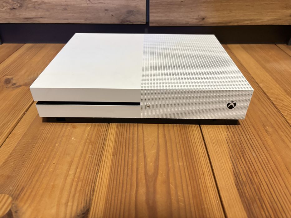 Konsola Xbox One S 1TB