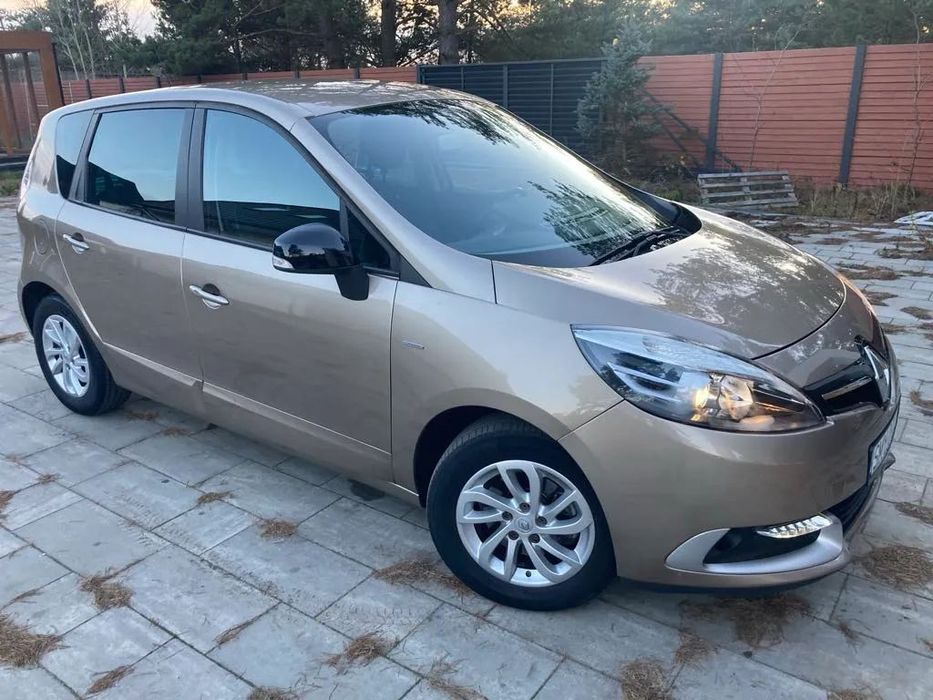 Renault Scenic Lift ! Przebieg tylko 91000 km Super stan !!!
