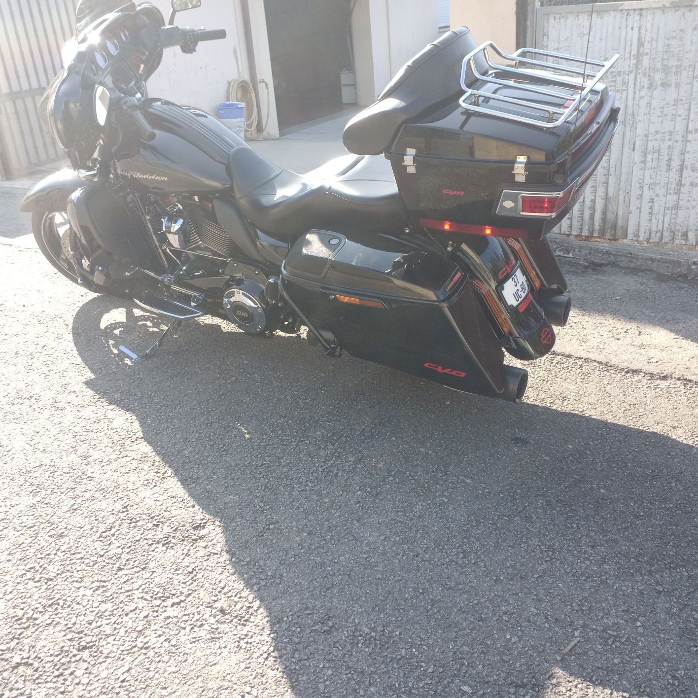 Harley Davidson street glide cvo 114