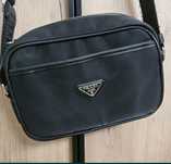 Torebka ( listonoszka) z logo PRADA